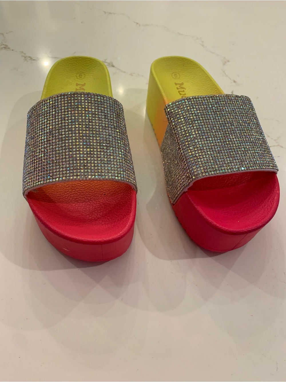 Rhinestone Mudd Slide Sandals Size 6 NEW Neon Pink / Yellow (minor Flaw)